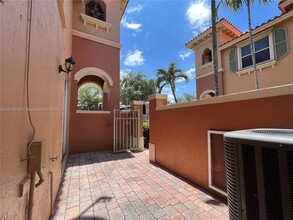 2237 Clipper Pl in Fort Lauderdale, FL - Building Photo - Building Photo