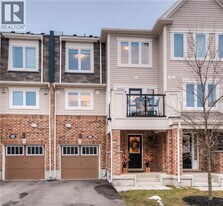 522 Goldenrod Ln in Kitchener, ON - Building Photo