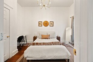 915 S Shelby St in Louisville, KY - Building Photo