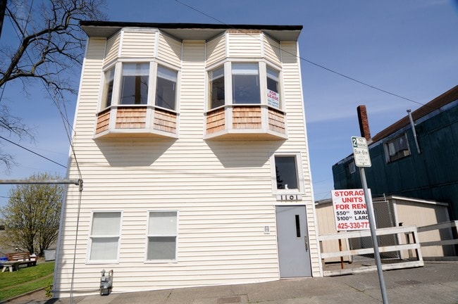 Waterview Apartments in Everett, WA - Foto de edificio - Building Photo