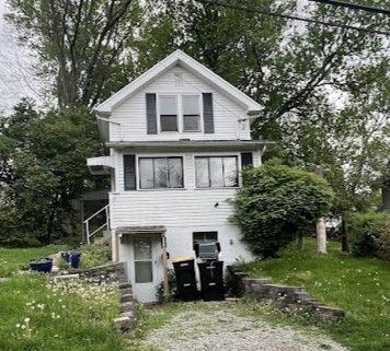 2893 Hemlock St in Bethel Park, PA - Building Photo