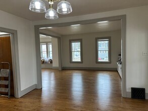 401 N Hubbard St in Horicon, WI - Foto de edificio - Building Photo