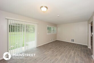 2595 Foxlair Trail in College Park, GA - Building Photo - Building Photo