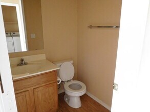 3344 E Warbler Rd in Gilbert, AZ - Building Photo - Building Photo
