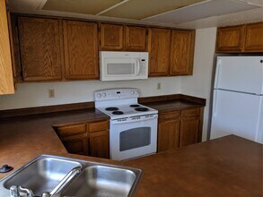 819 N College Ave, Unit K-136 in Tempe, AZ - Building Photo - Building Photo