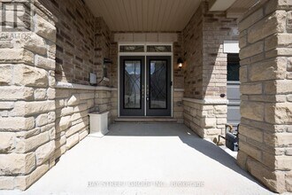 28 Rougeview Park Crescent in Markham, ON - Building Photo - Building Photo