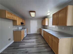1030 Marne Ct in Pahrump, NV - Building Photo - Building Photo