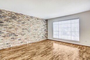 415 Hawthorne St in Houston, TX - Building Photo