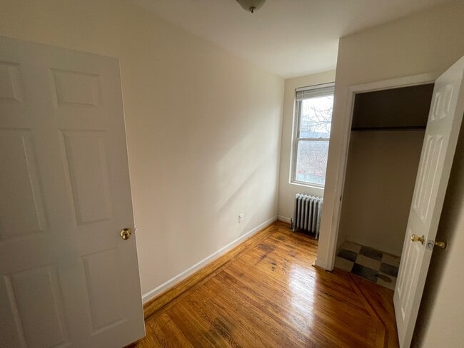 166 E Tulpehocken St in Philadelphia, PA - Building Photo - Building Photo