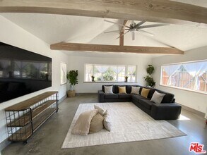 1343 Rancho Ln in Thousand Oaks, CA - Building Photo - Building Photo