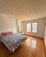 58 Aspinwall Ave, Unit 1 in Brookline, MA - Building Photo - Building Photo