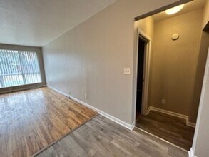 87 Newland St in Lakewood, CO - Building Photo - Building Photo