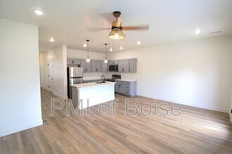 123 Trifecta Ln in Nampa, ID - Building Photo - Building Photo