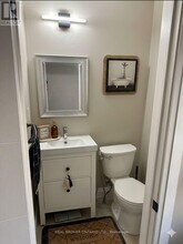 8 Ralgreen Crescent in Kitchener, ON - Building Photo - Building Photo