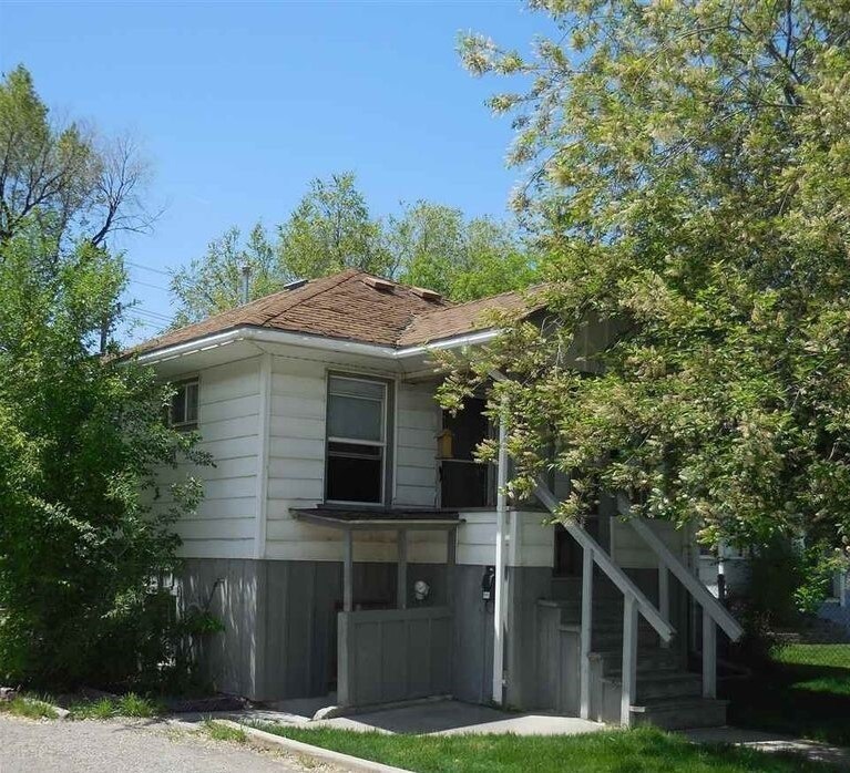 725 N 10th Ave in Pocatello, ID - Building Photo