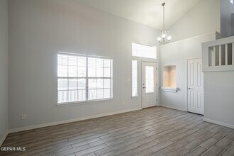 12501 Sun Haven Dr in El Paso, TX - Building Photo - Building Photo