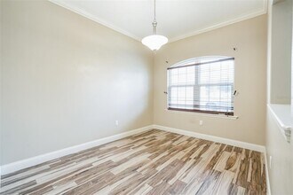 1928 Casa Montego Pl in Plant City, FL - Building Photo - Building Photo