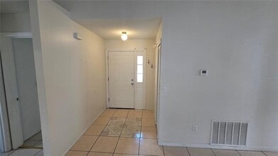 4854 Kingston Cir in Kissimmee, FL - Building Photo - Building Photo