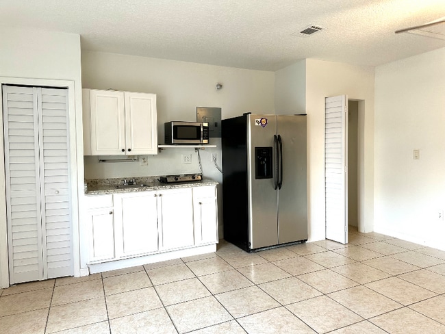 2633 Ginger Mill Blvd in Orlando, FL - Building Photo - Building Photo