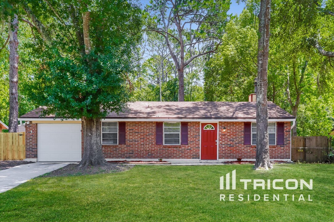 2846 Tanglewood Blvd in Orange Park, FL - Building Photo