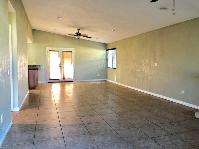 80747 Columbia Ave in Indio, CA - Building Photo - Building Photo