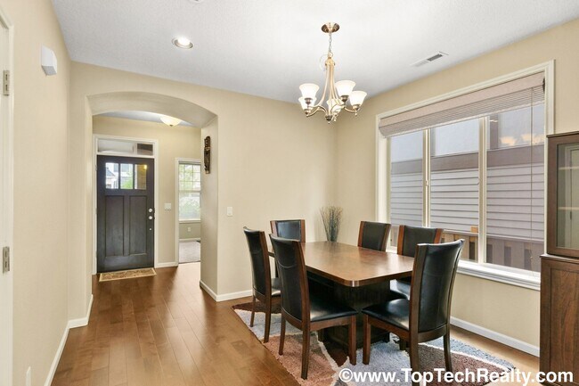 16861 NW Stalder Ln in Portland, OR - Building Photo - Building Photo