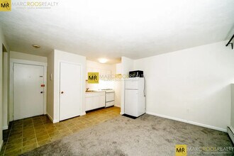 360 Market St in Boston, MA - Building Photo - Building Photo