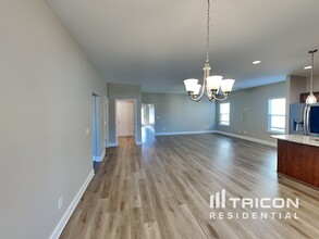 124 Auxley Ct in White House, TN - Building Photo - Building Photo