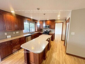 5501 Riverlake Rd in Discovery Bay, CA - Foto de edificio - Building Photo