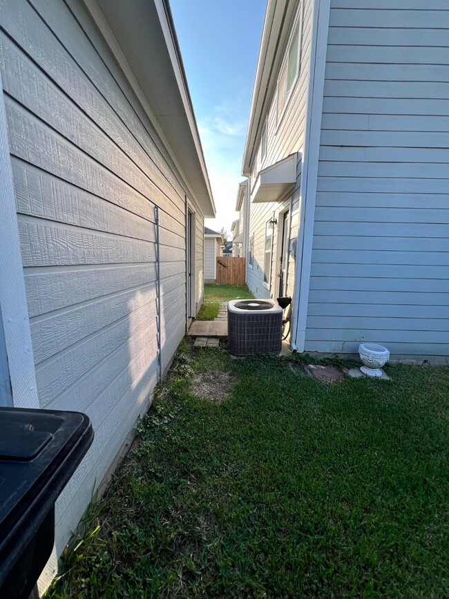 property at 11711 Chanteloup Dr