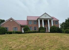 129 Purvis Rd in Butler, PA - Building Photo