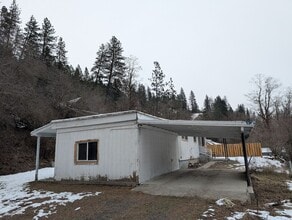 150 Elm St in Orofino, ID - Building Photo - Building Photo