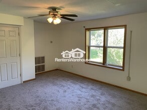 1320 County Rd A in Deer Park, WI - Building Photo - Building Photo