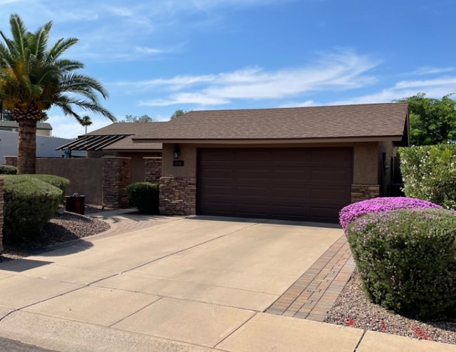 property at 7731 E Berridge Ln