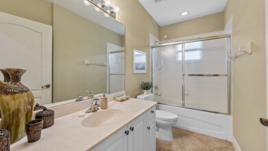 7815 Regal Heron Cir in Naples, FL - Building Photo - Building Photo