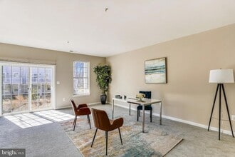931 Dorchester Cove Rd, Unit G in Severn, MD - Building Photo - Building Photo