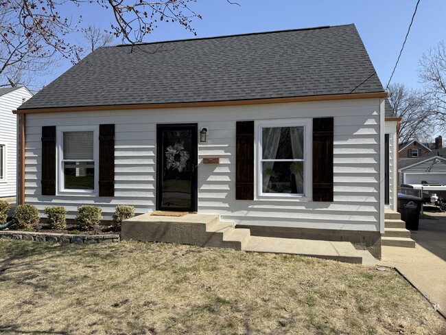 property at 1909 46th St