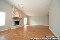 13610 Stoney Hill in San Antonio, TX - Building Photo - Building Photo