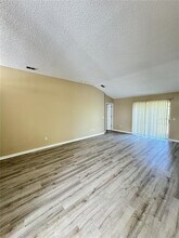 56 Peppercorn Ln in Palm Coast, FL - Building Photo - Building Photo