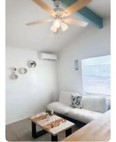 109 E Venus Ln in South Padre Island, TX - Building Photo