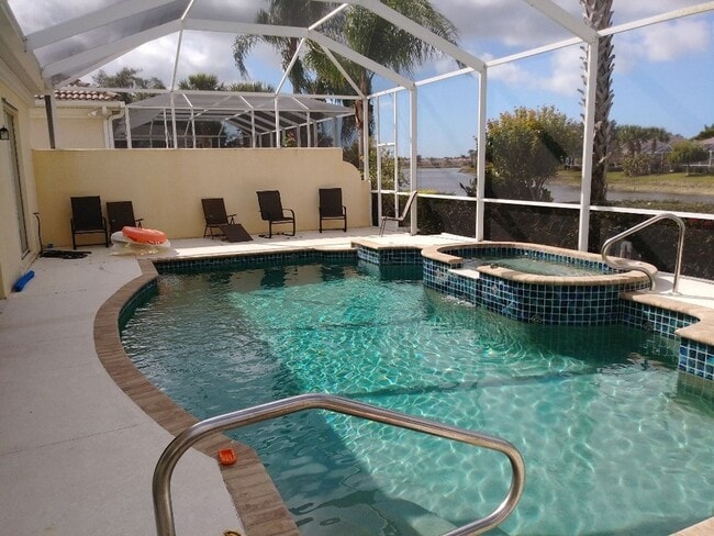 5994 Demarco Ct in Sarasota, FL - Building Photo - Building Photo