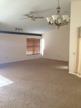 6349 Oak Meadow Bend in Orlando, FL - Foto de edificio - Building Photo