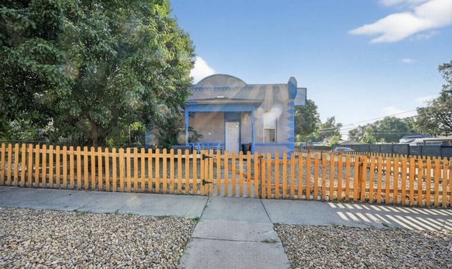 property at 2500 Eaton St