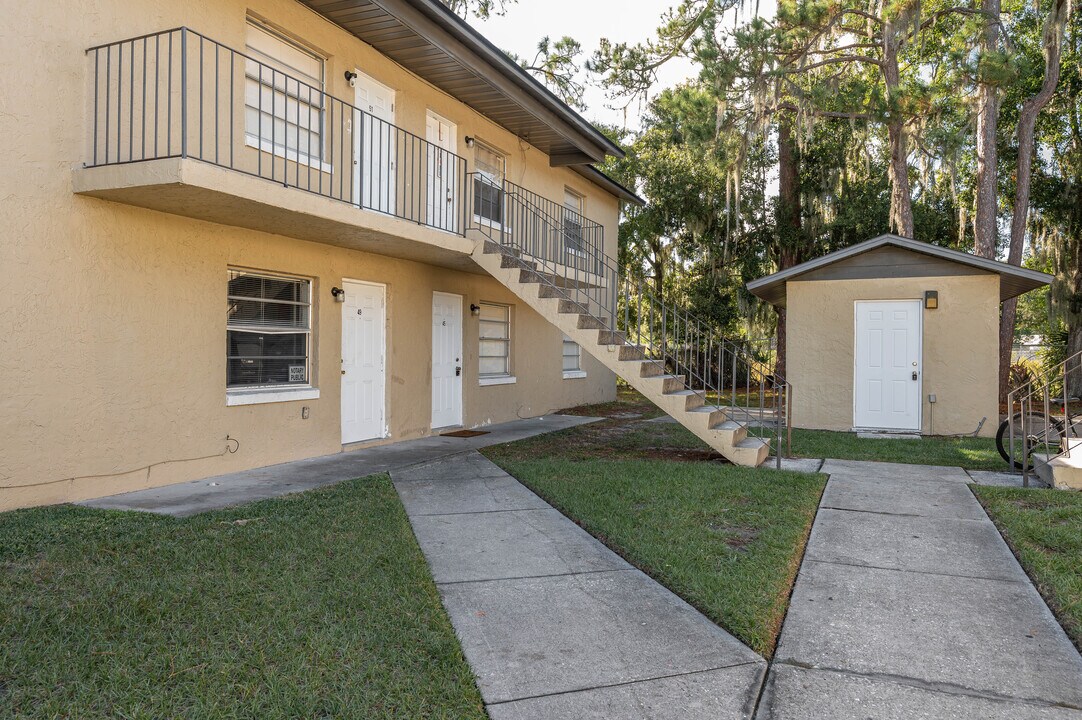 53 Deena Way in Winter Haven, FL - Building Photo