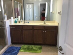 11380 SW 233rd St in Homestead, FL - Building Photo - Building Photo