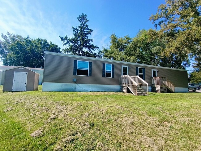 2008 Falcon Terrace NW in Stewartville, MN - Building Photo - Building Photo