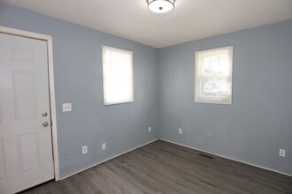 7 N Oneil St in Frankfort, IN - Building Photo - Building Photo