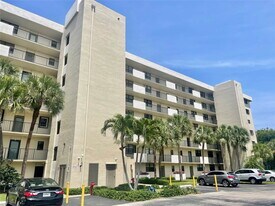 2430 DC Country Club Boulevard in Deerfield Beach, FL - Building Photo