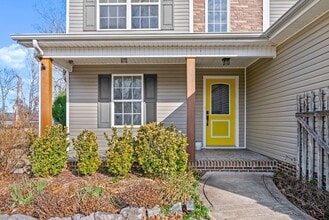 1903 E Boy Scout Rd in Clarksville, TN - Building Photo - Building Photo