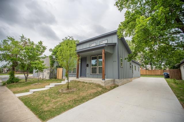 836 E Maddox Ave in Fort Worth, TX - Building Photo - Building Photo